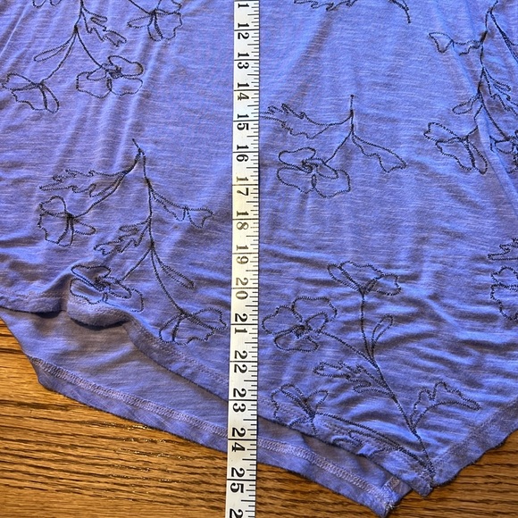 Cupio long sleeve tee.  Medium purple - Picture 4 of 4